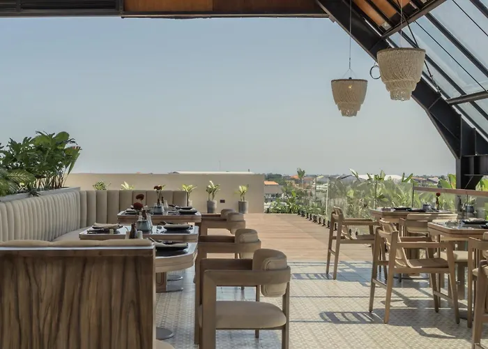 La Mewali By Ini Vie Hospitality 5*