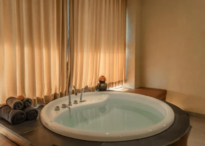 La Mewali By Ini Vie Hospitality 坎古